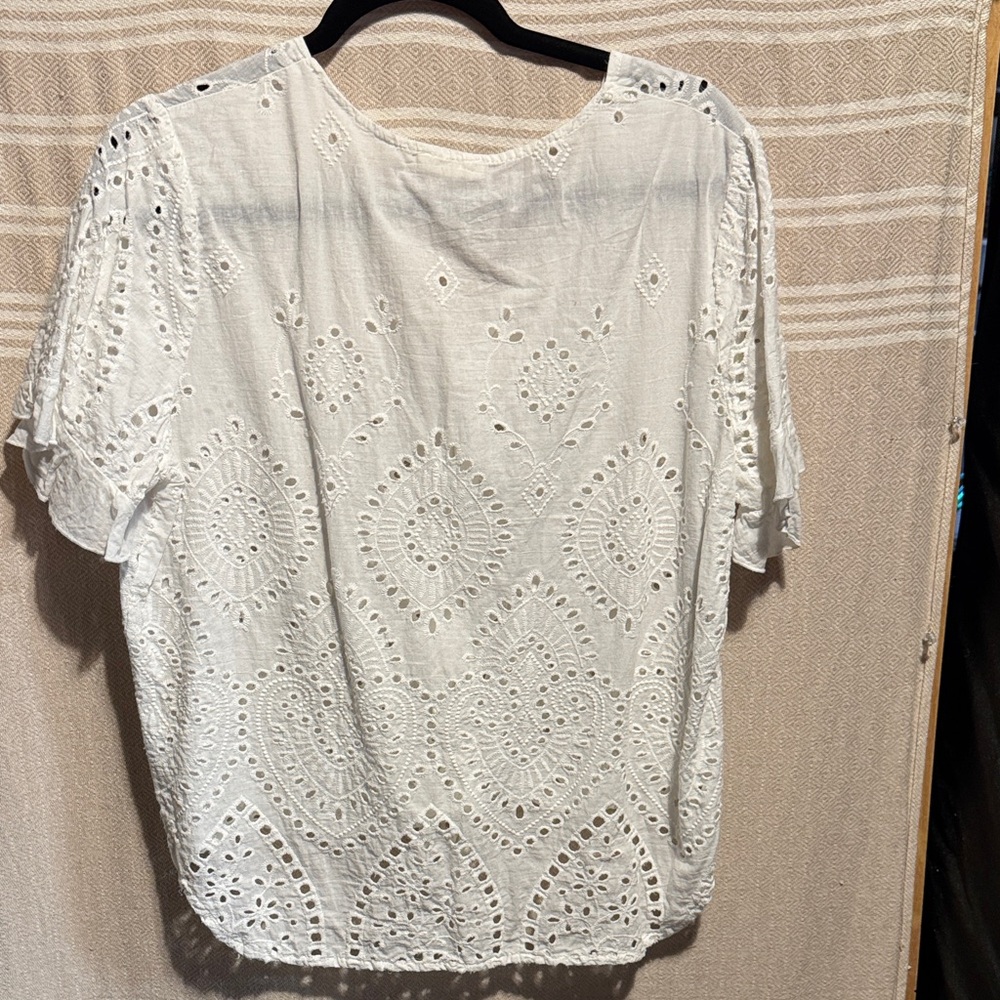 Main Strip White Eyelet Button-Down Blouse - Picture 5 of 6